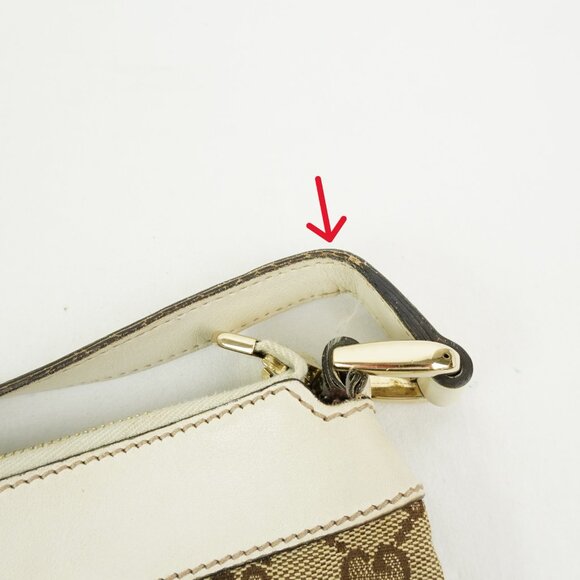 Vintage Gucci GG Supreme Abbey Shoulder Bag In Beige & White w/ Silver Hardware - Picture 13 of 14